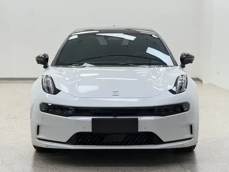 2023 Zeekr 001 с пробегом 116 500 км
