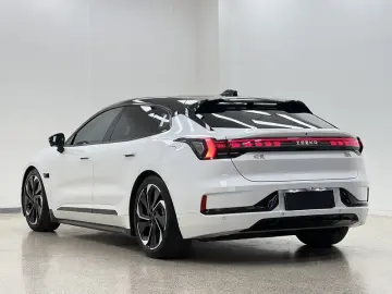 2023 Zeekr 001 с пробегом 116 500 км