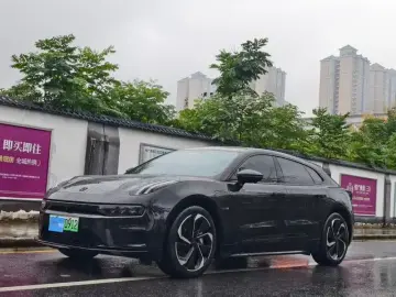 Zeekr 001
