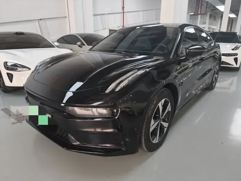 2023 Zeekr 001 с пробегом 40 000 км