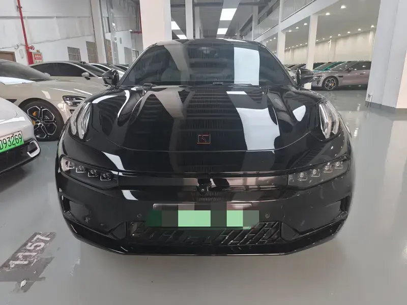 2023 Zeekr 001 с пробегом 40 000 км