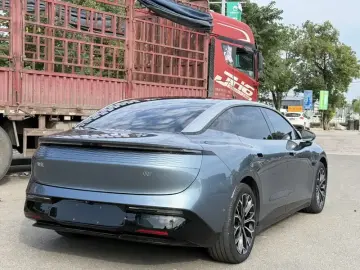 2024 Zeekr 007 с пробегом 84 000 км