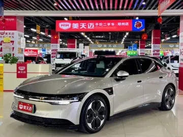 2025 Zeekr 007 с пробегом 17 000 км
