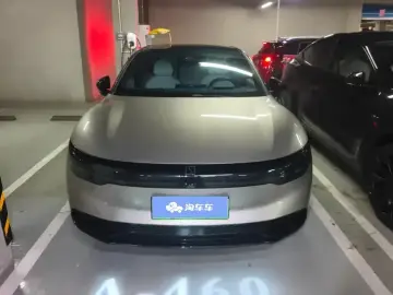 2024 Zeekr 007 с пробегом 52 000 км