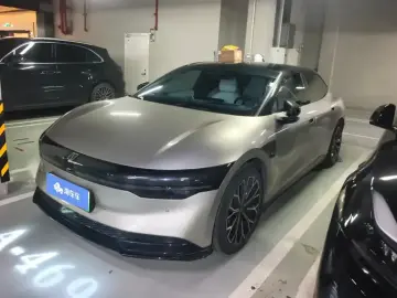 Zeekr 007