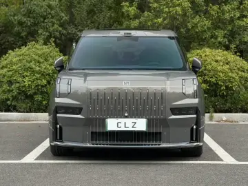2026 Zeekr 009 с пробегом 16 000 км
