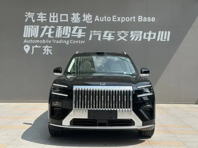2026 Zeekr 8X с пробегом 200 км