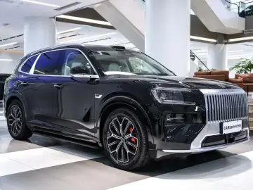 2026 Zeekr 8X с пробегом 100 км