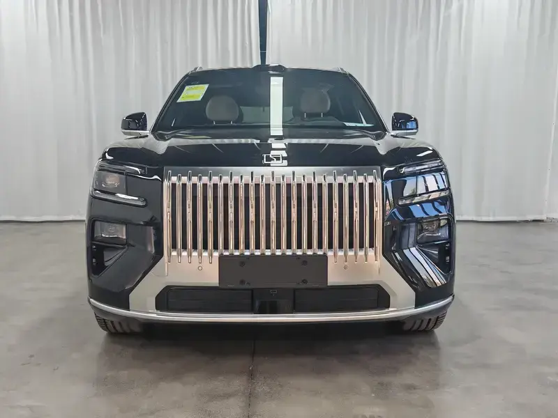 2026 Zeekr 8X с пробегом 100 км