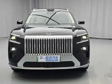 2026 Zeekr 8X с пробегом 800 км