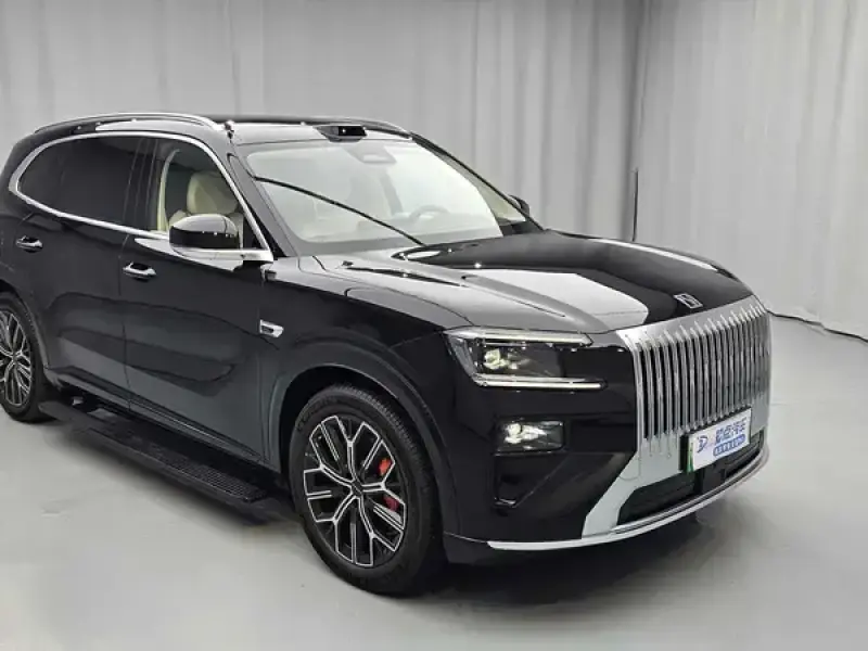 2026 Zeekr 8X с пробегом 800 км