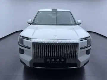 2025 Zeekr 9X с пробегом 25 000 км