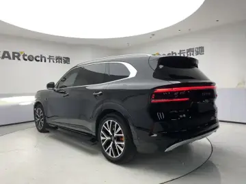 2026 Zeekr 8X с пробегом 3 600 км