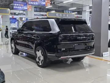 2025 Zeekr 9X с пробегом 20 000 км
