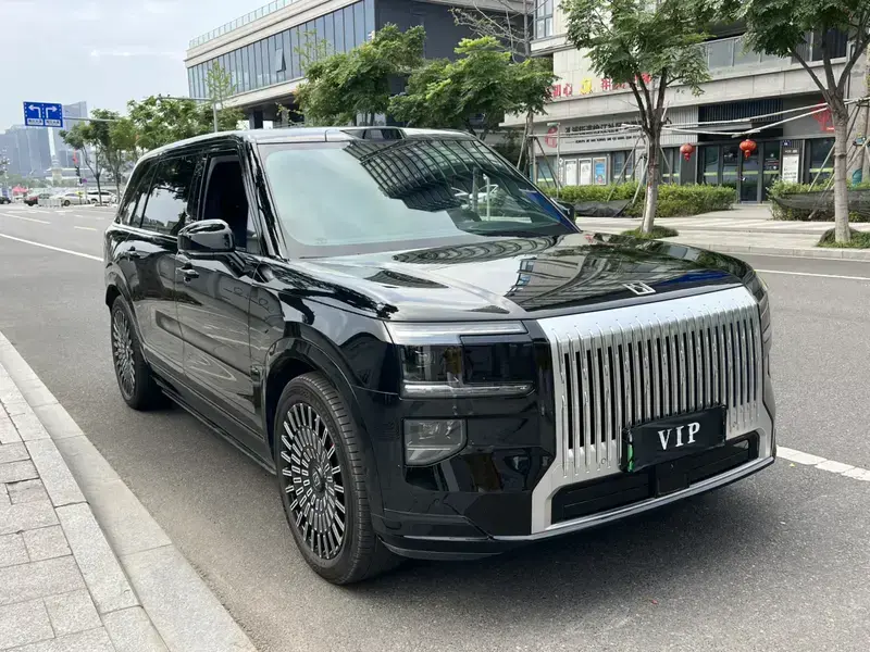 2025 Zeekr 9X с пробегом 30 000 км
