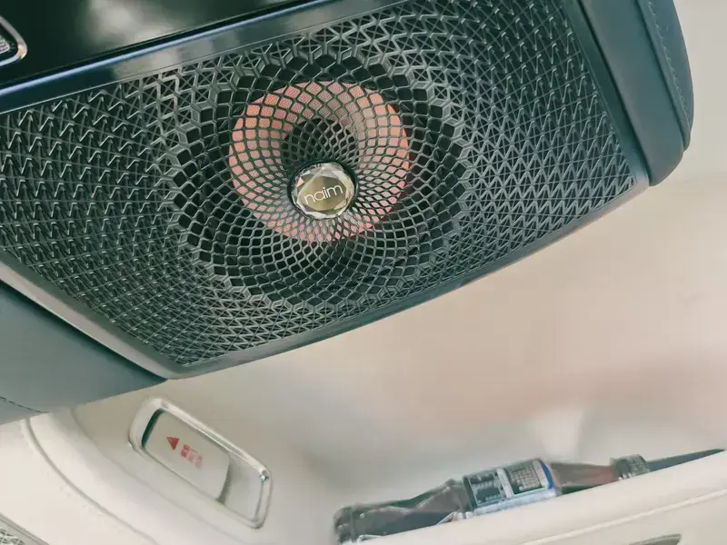 2025 Zeekr 9X с пробегом 21 000 км