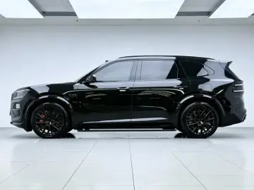2026 Zeekr 8X с пробегом 7 200 км