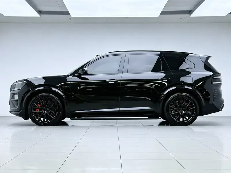 2026 Zeekr 8X с пробегом 7 200 км