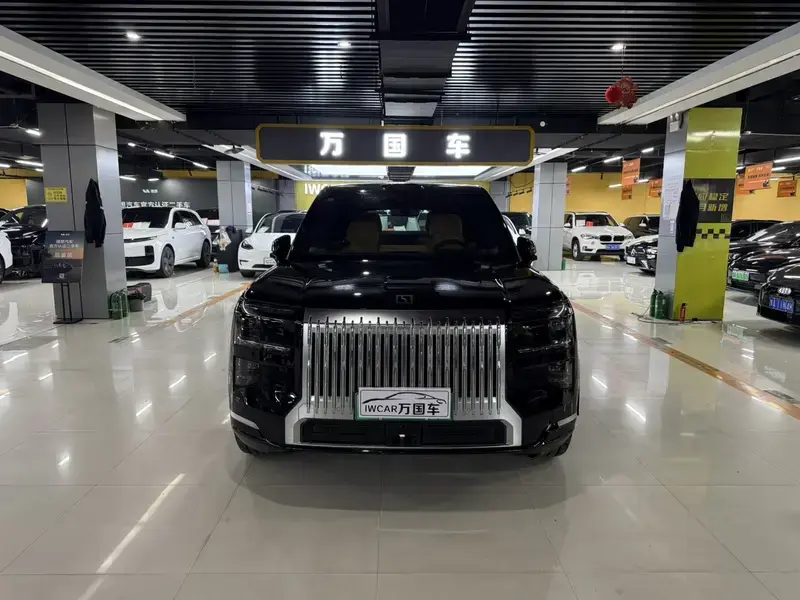 2025 Zeekr 9X с пробегом 5 000 км