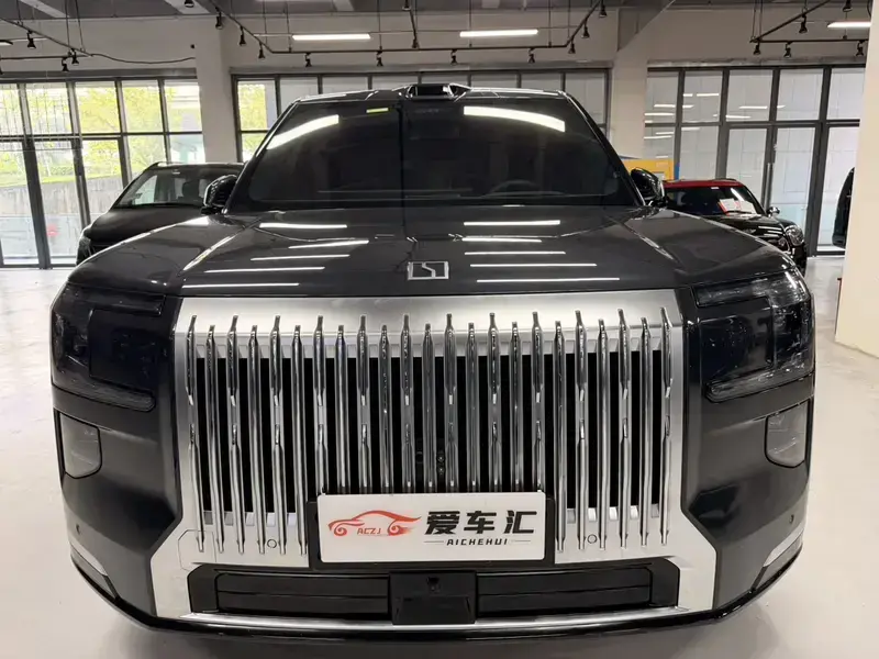 2025 Zeekr 9X с пробегом 7 900 км