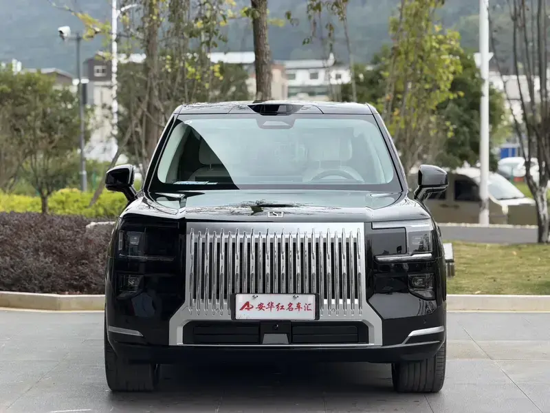 2025 Zeekr 9X с пробегом 400 км