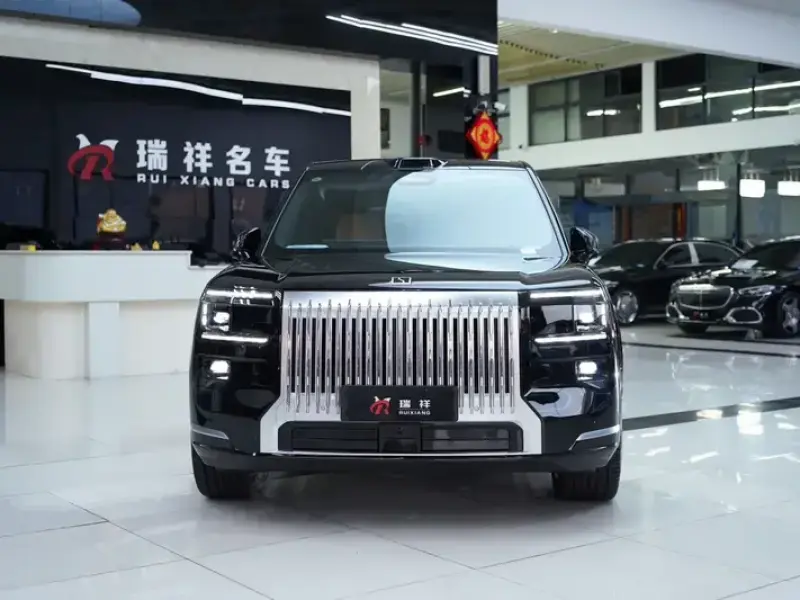 2025 Zeekr 9X с пробегом 300 км