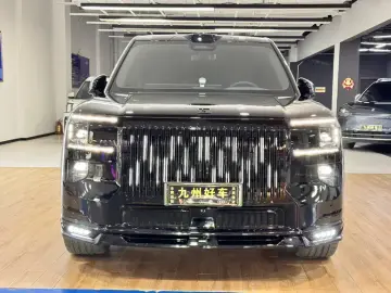 2025 Zeekr 9X с пробегом 9 000 км