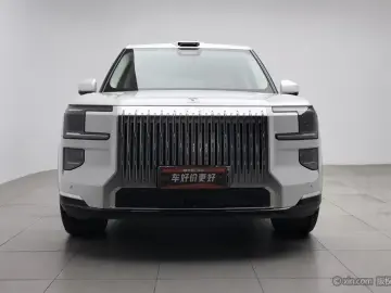 2025 Zeekr 9X с пробегом 50 100 км