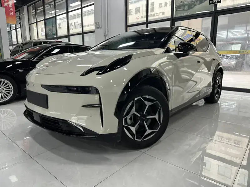 2025 Zeekr X с пробегом 36 000 км