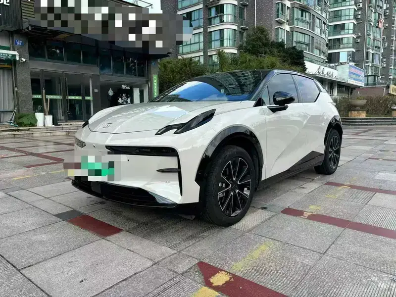 2024 Zeekr X с пробегом 23 000 км