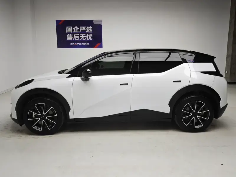 2023 Zeekr X с пробегом 62 000 км