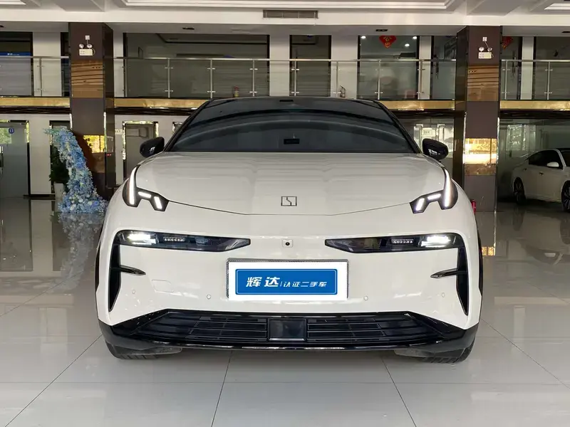 2025 Zeekr X с пробегом 29 200 км