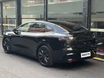 2026 Luxeed R7 с пробегом 11 000 км