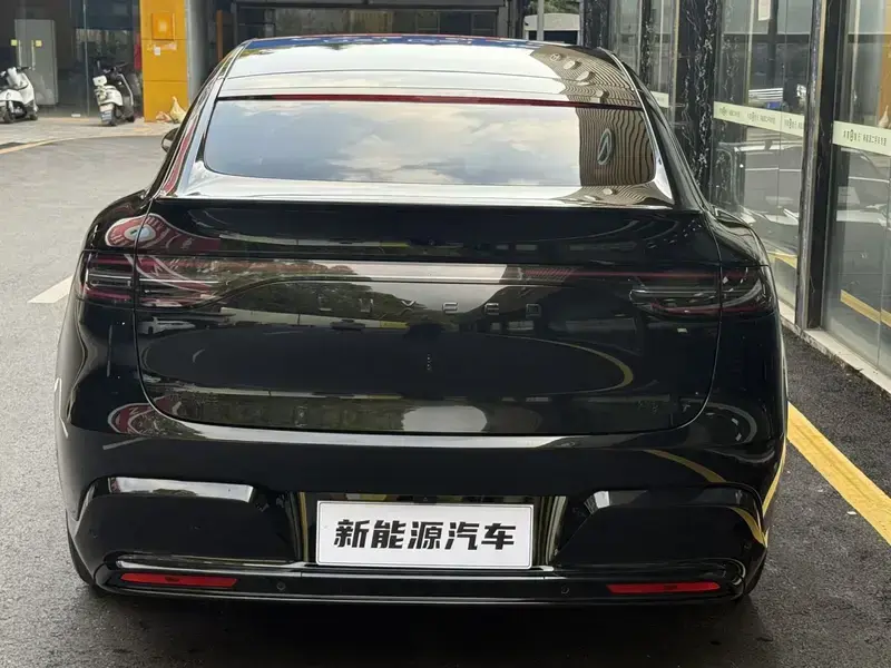 2026 Luxeed R7 с пробегом 11 000 км