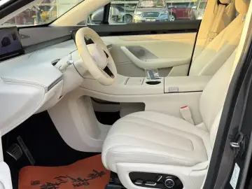 2024 Luxeed R7 с пробегом 48 000 км