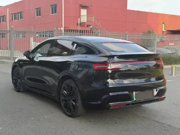 2026 Luxeed R7 с пробегом 23 000 км