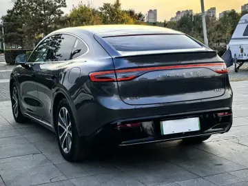 2024 Luxeed R7 с пробегом 15 000 км