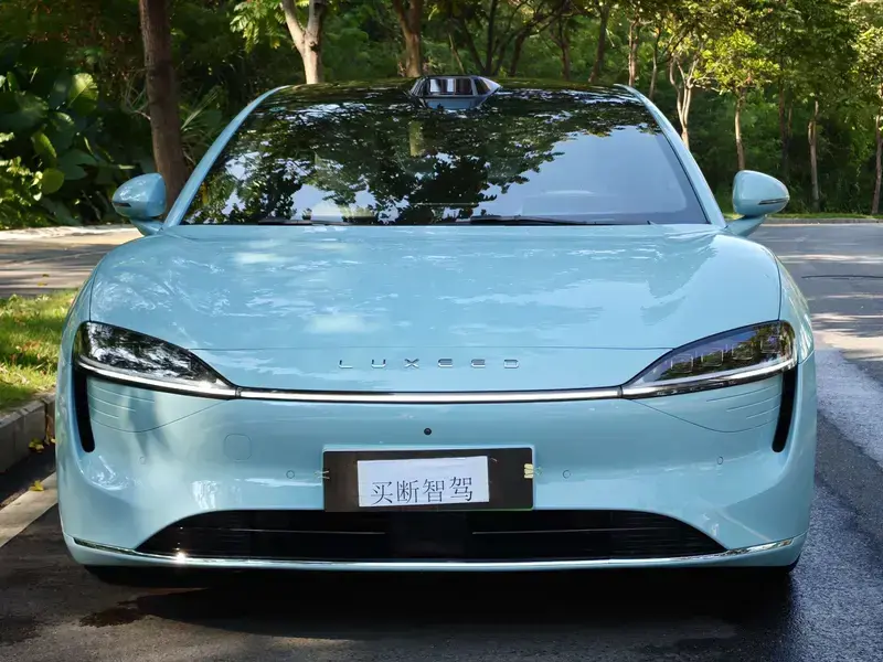 2025 Luxeed S7 с пробегом 15 000 км