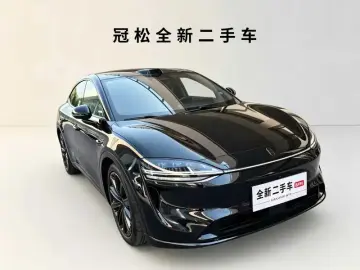 2026 Luxeed R7 с пробегом 10 400 км