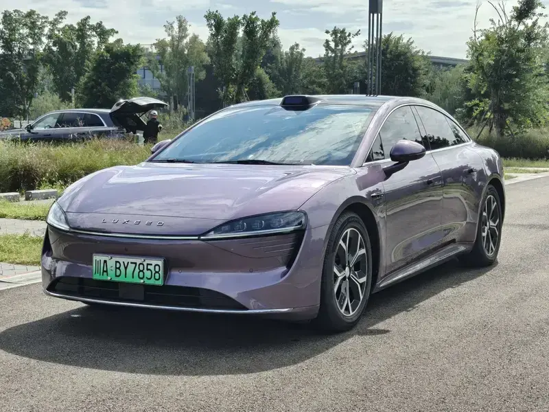 2025 Luxeed S7 с пробегом 7 000 км