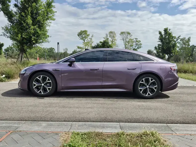 2025 Luxeed S7 с пробегом 7 000 км