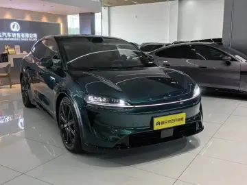 2026 Luxeed R7 с пробегом 9 600 км