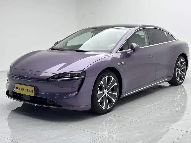 2024 Luxeed S7 с пробегом 300 км
