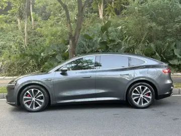 2026 Luxeed R7 с пробегом 10 000 км