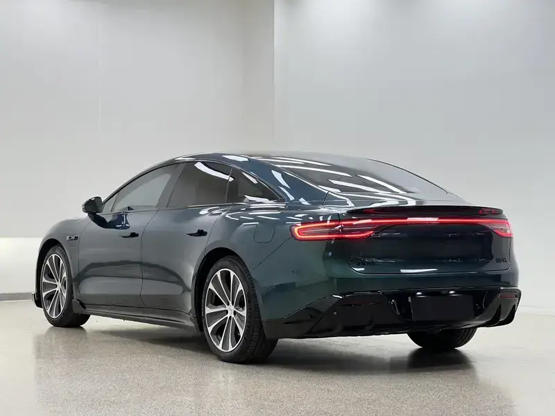 2026 Luxeed S7 с пробегом 3 500 км