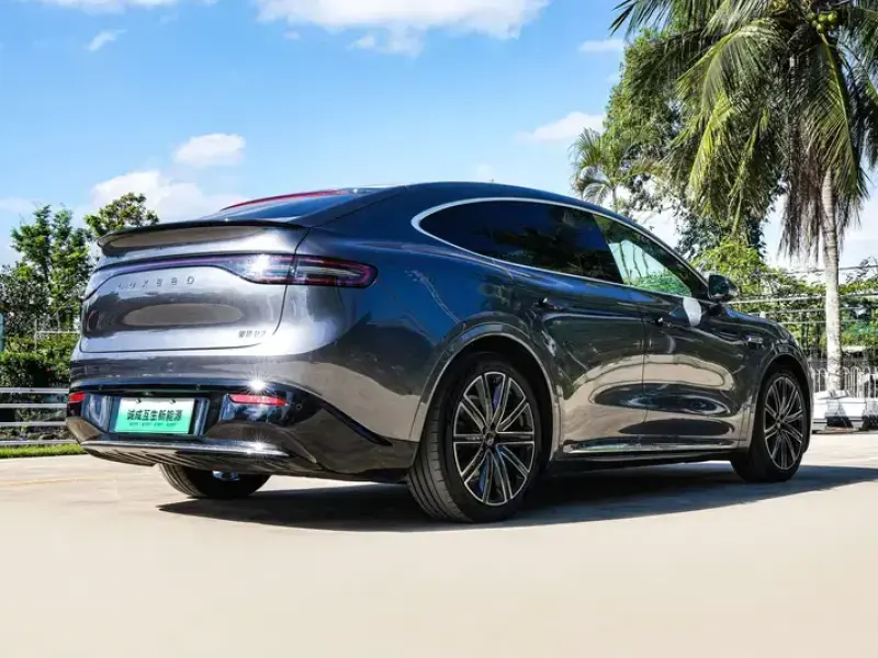 2024 Luxeed R7 с пробегом 19 000 км