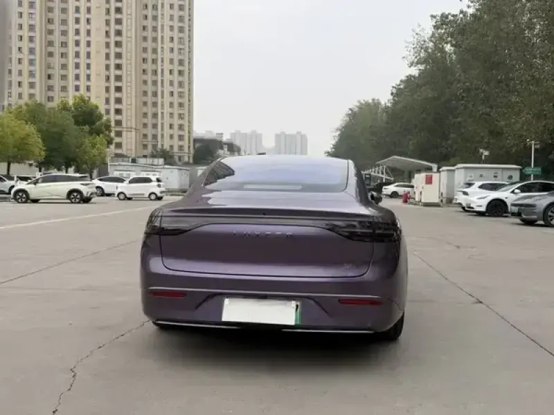 2024 Luxeed S7 с пробегом 25 000 км