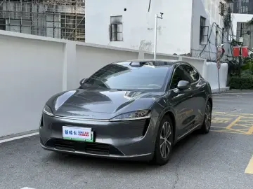 Luxeed R7