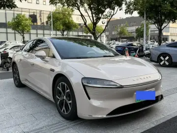 2025 Luxeed S7 с пробегом 18 000 км