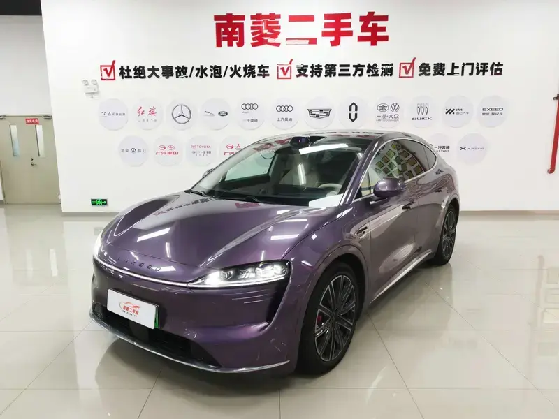 2025 Luxeed R7 с пробегом 9 300 км